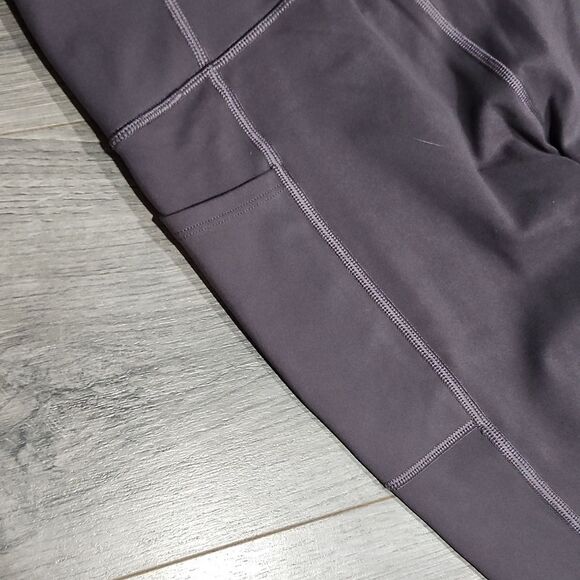 Victoria Secret Gray Pocket Leggings - Picture 9 of 9